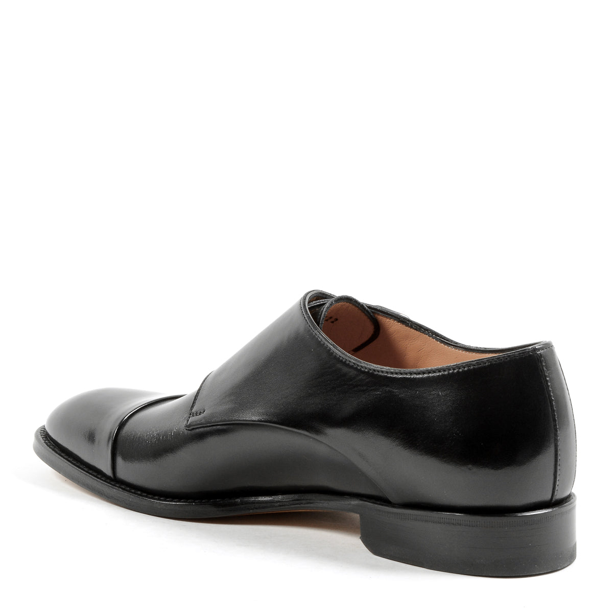 Zapato con correa de monje noble