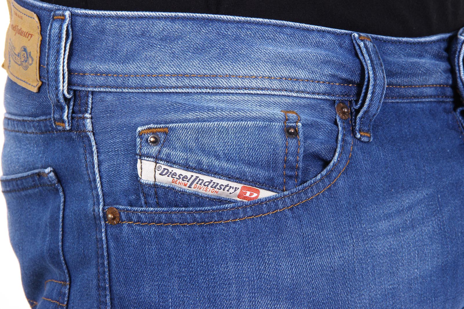 Vaqueros Diesel para hombre WAYKEE 0663D L.32
