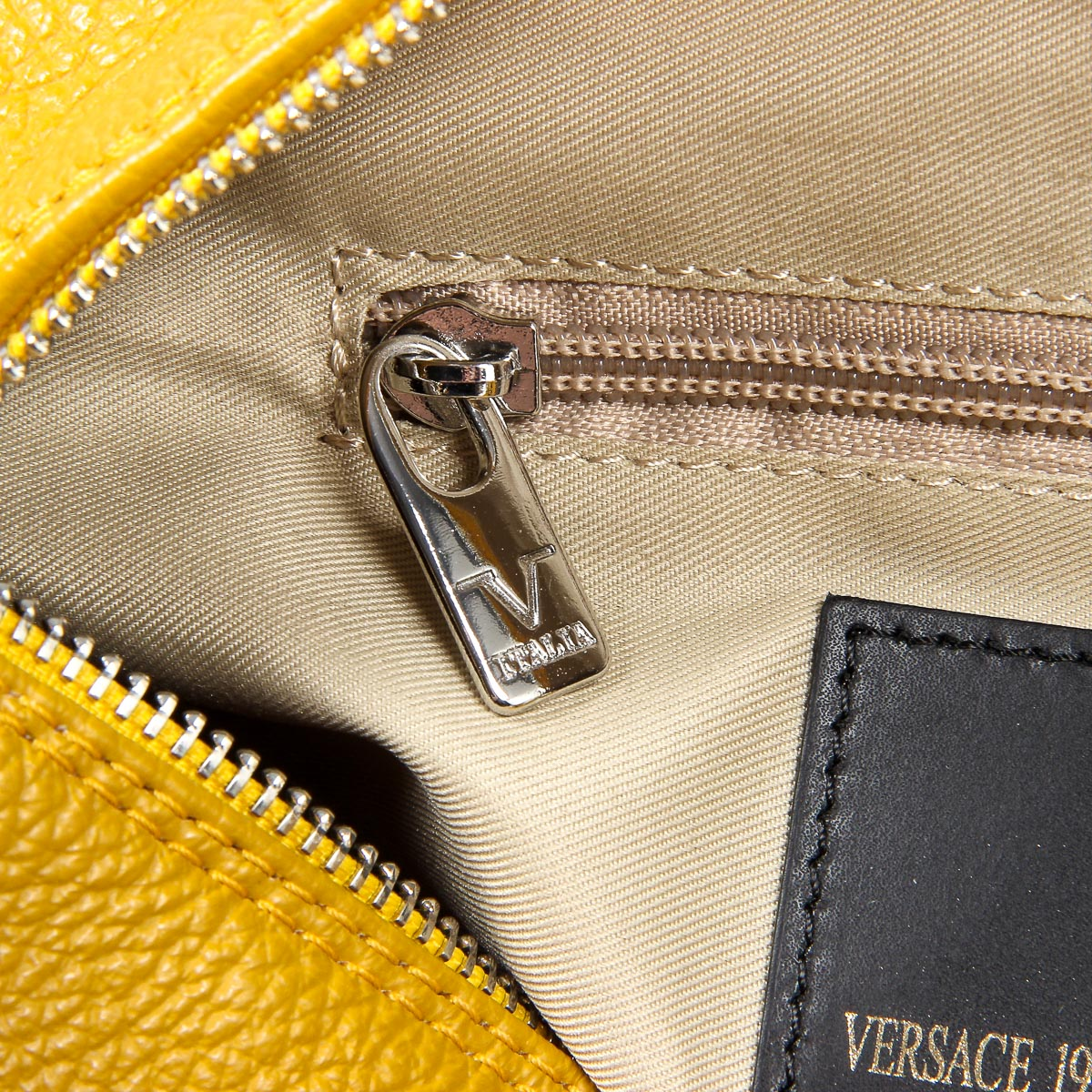 Bolso de mano para mujer V 1969 Italia