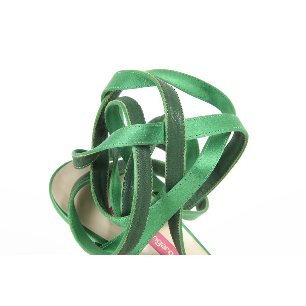 Sandalia Mujer Emanuel Ungaro SS09 IG2 VERDE SATINADO