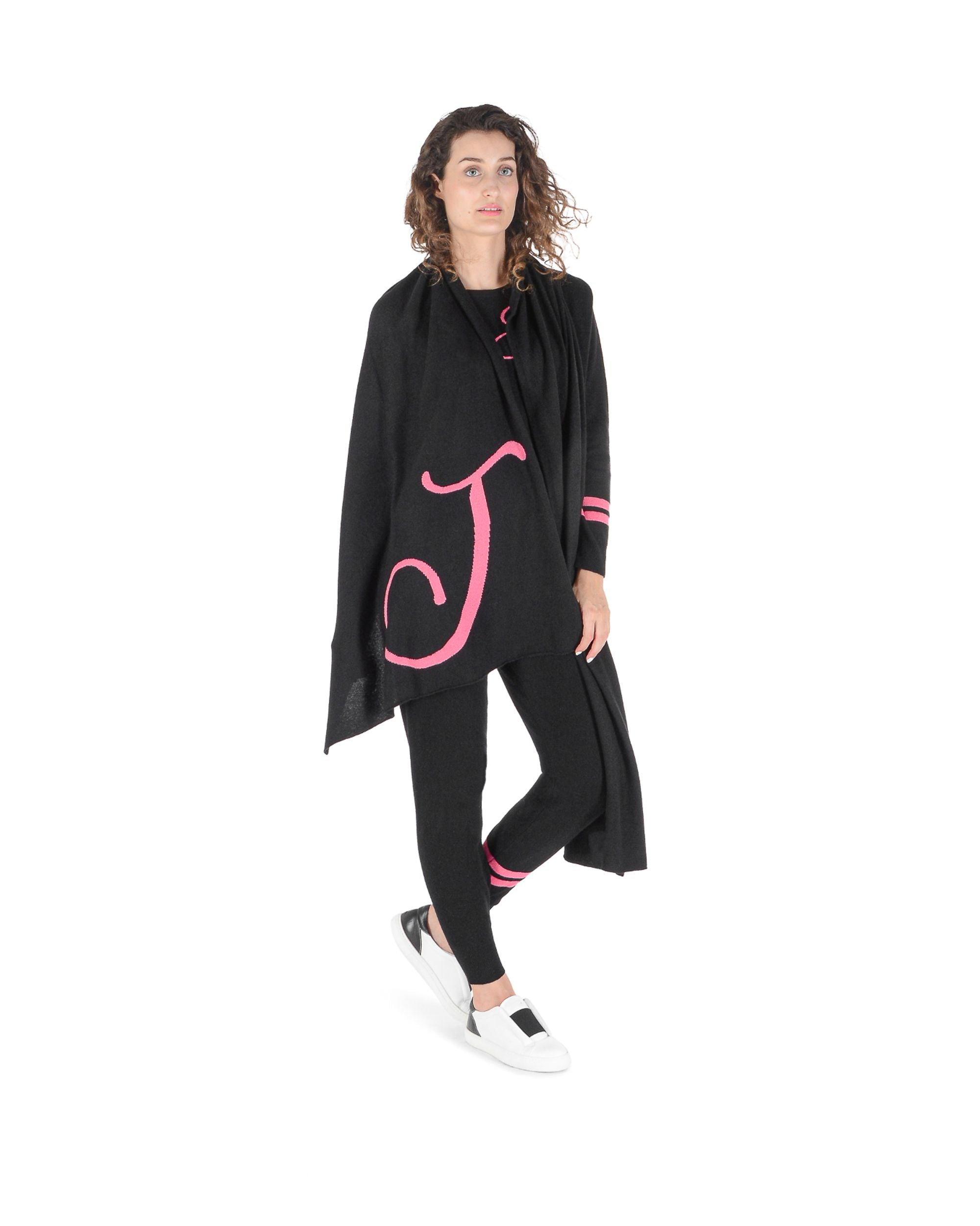 Bufanda con monograma de Dee Ocleppo DEAN VILLAGE BLACK J