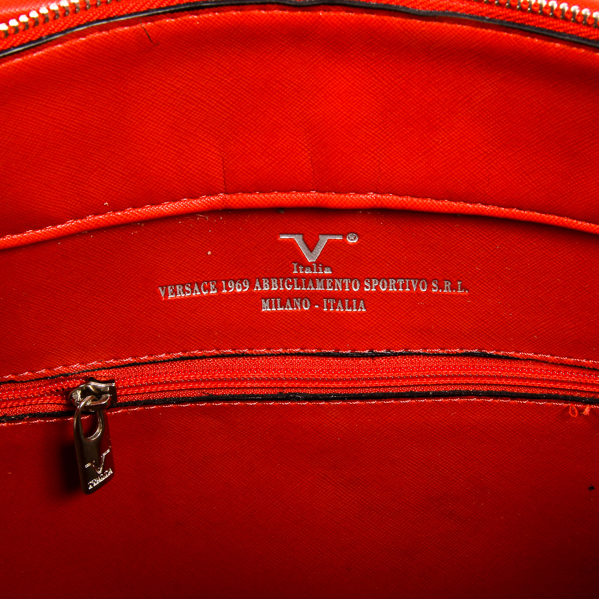 V 1969 Italia Womens Handbag Red RENTA