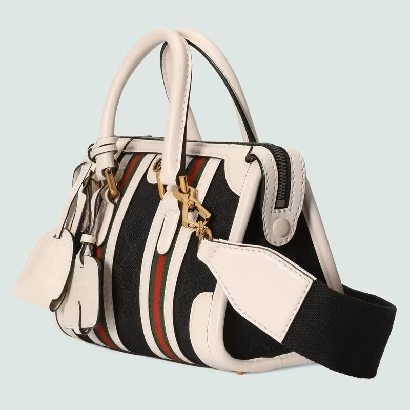 Bolso de hombro Gucci GG Monogram y piel en blanco y negro