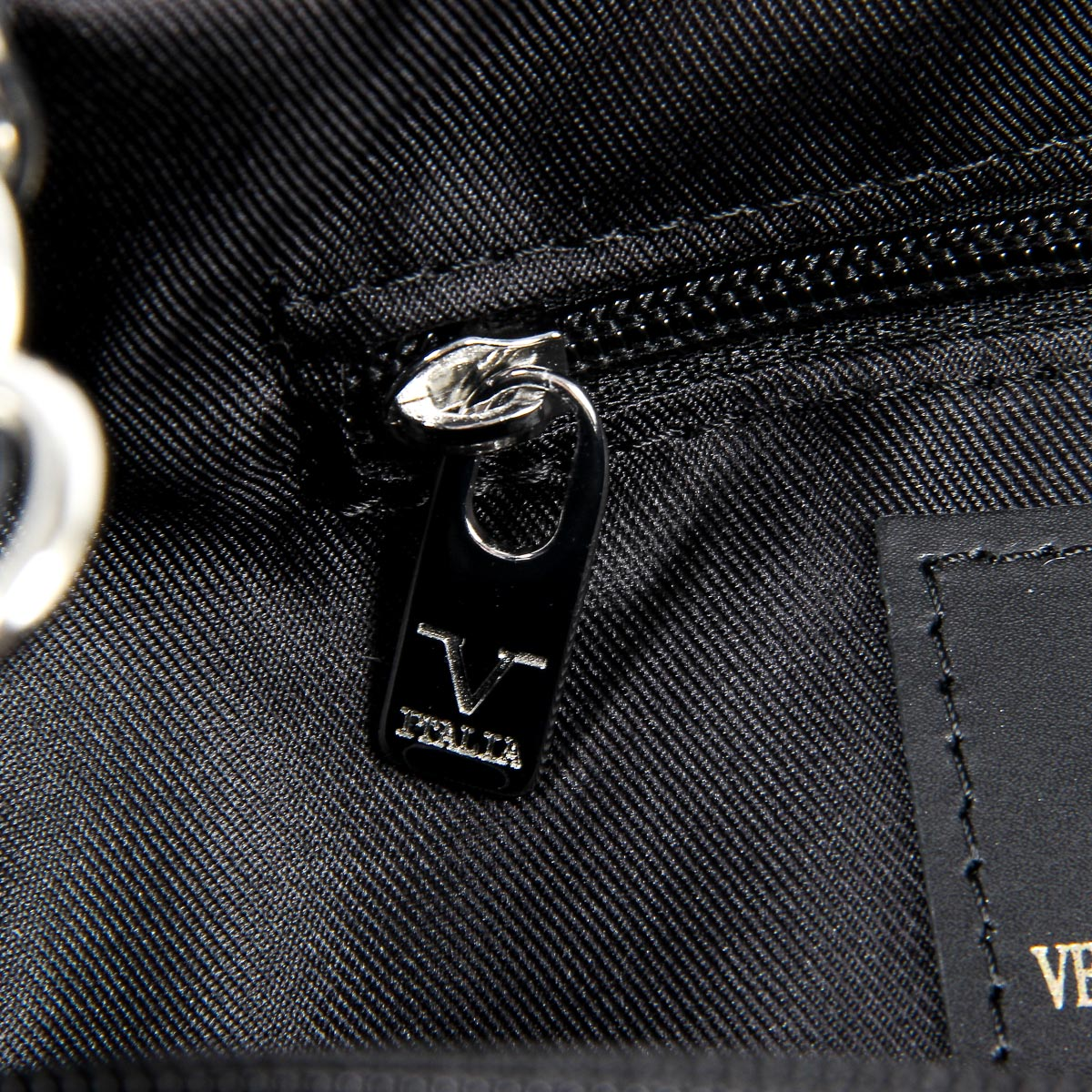 Bolso de mano para mujer V 1969 Italia