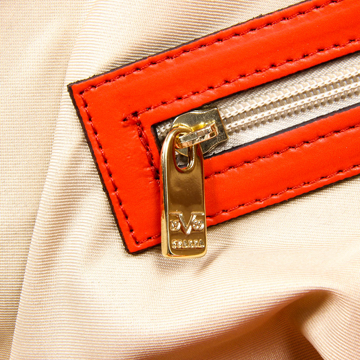 Bolso de mano para mujer V 1969 Italia