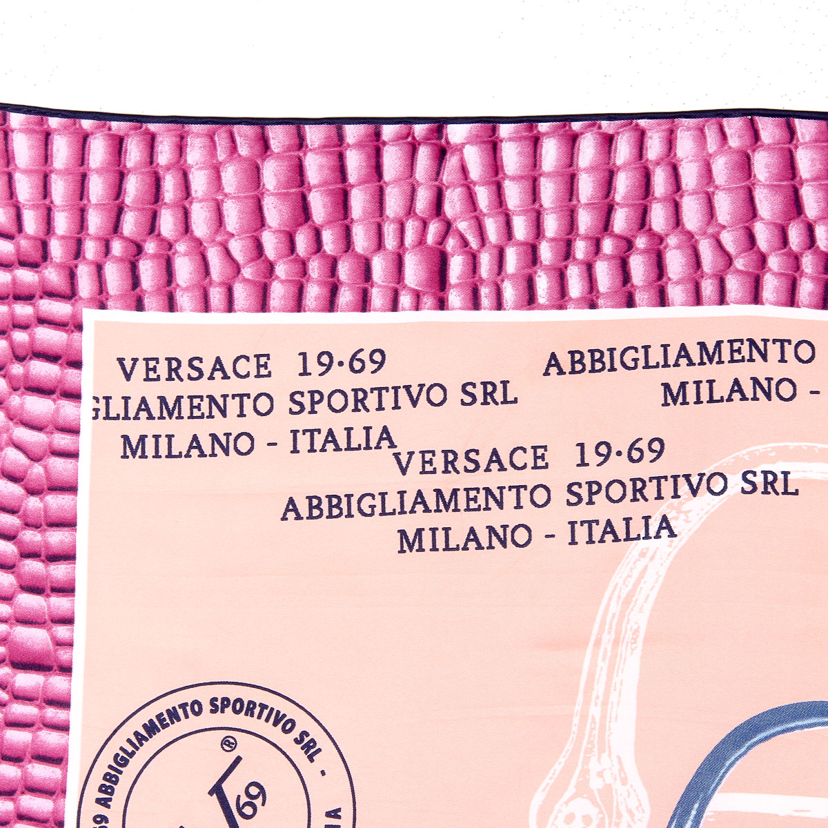 Bufanda de mujer V 1969 Italia