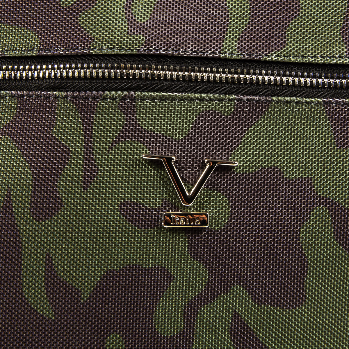 V 1969 Italia Mens Backpack Black FISHER