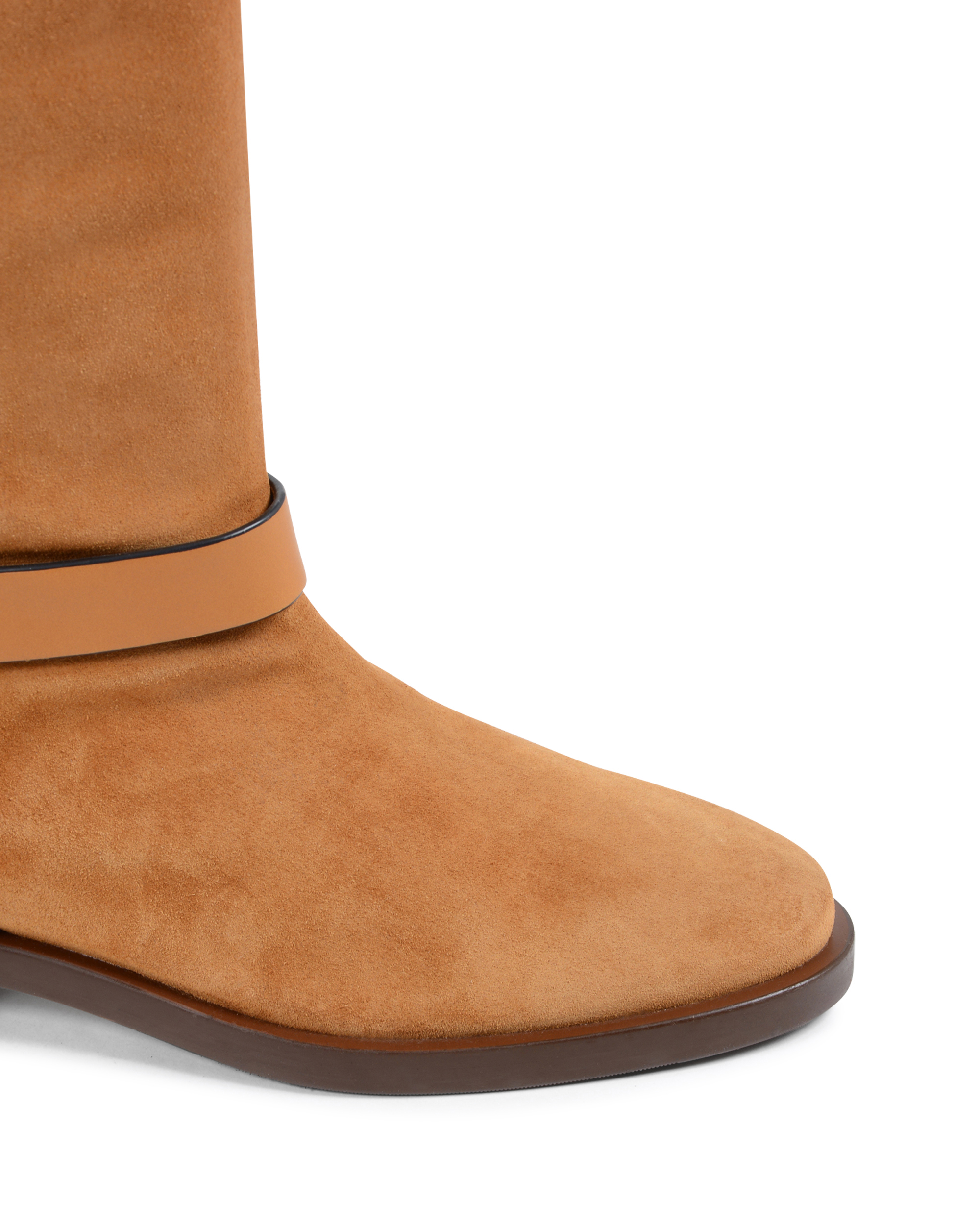 Bota corta Stuart Weitzman para mujer color tostado CASEY