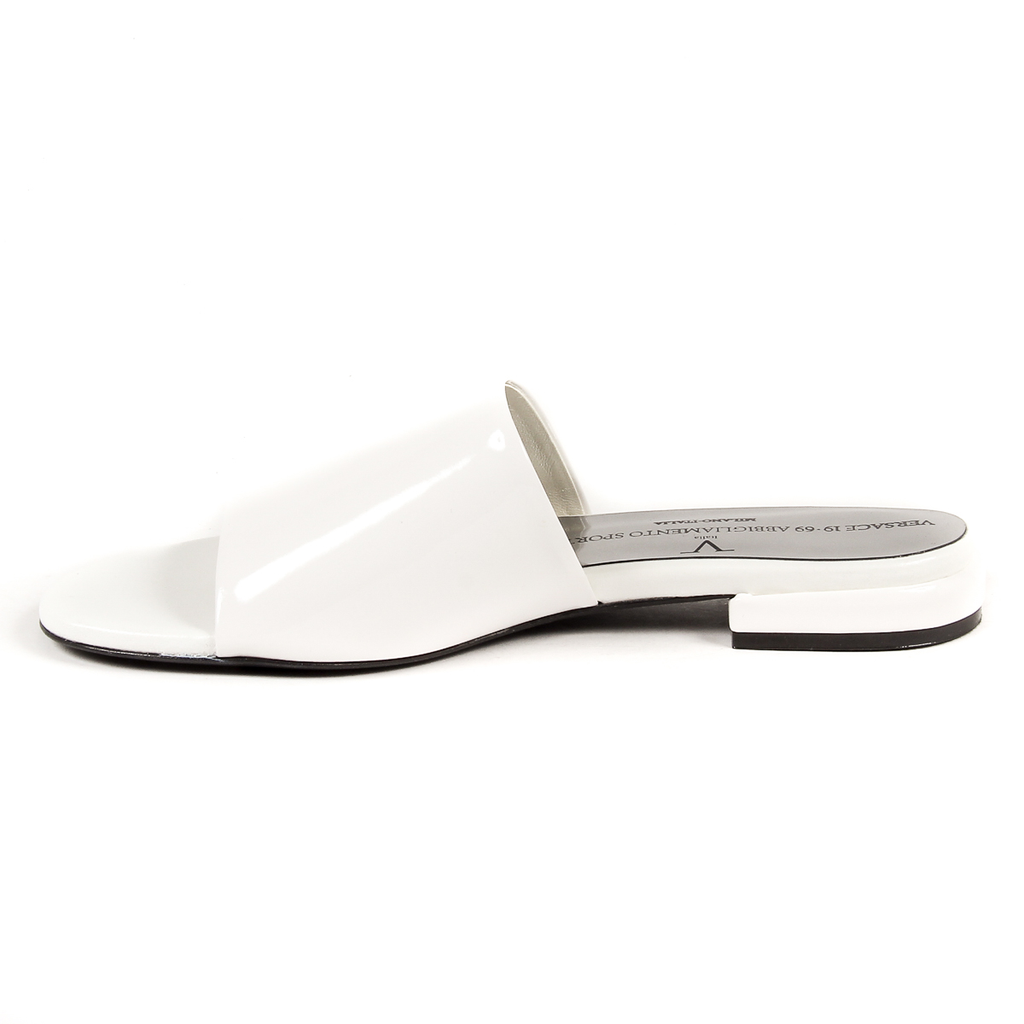 Sandalia plana V 1969 Italia para mujer, color blanco, IZAR