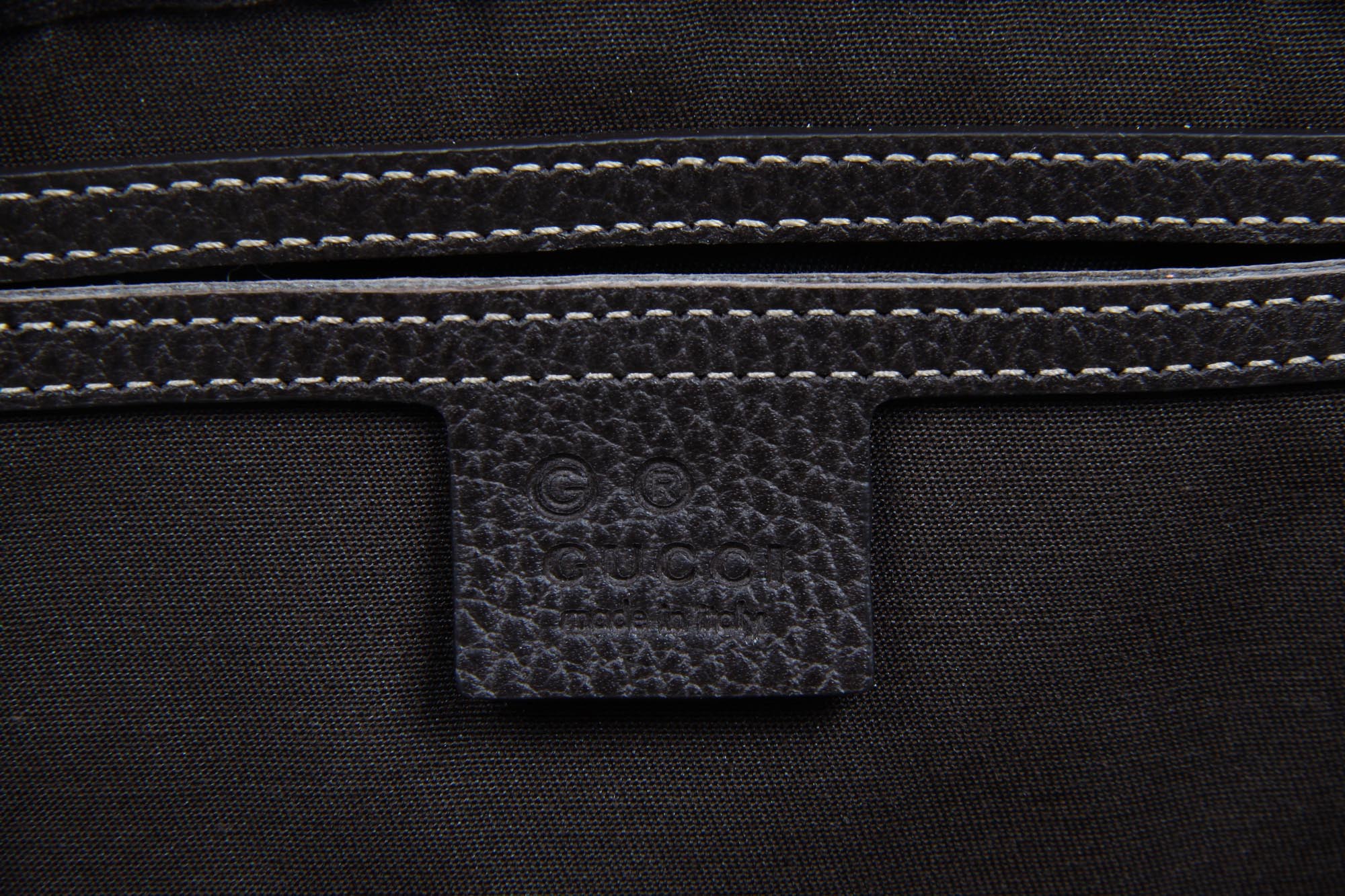 Bolso Boston Gucci con asas GG Guccissima 265697 493075