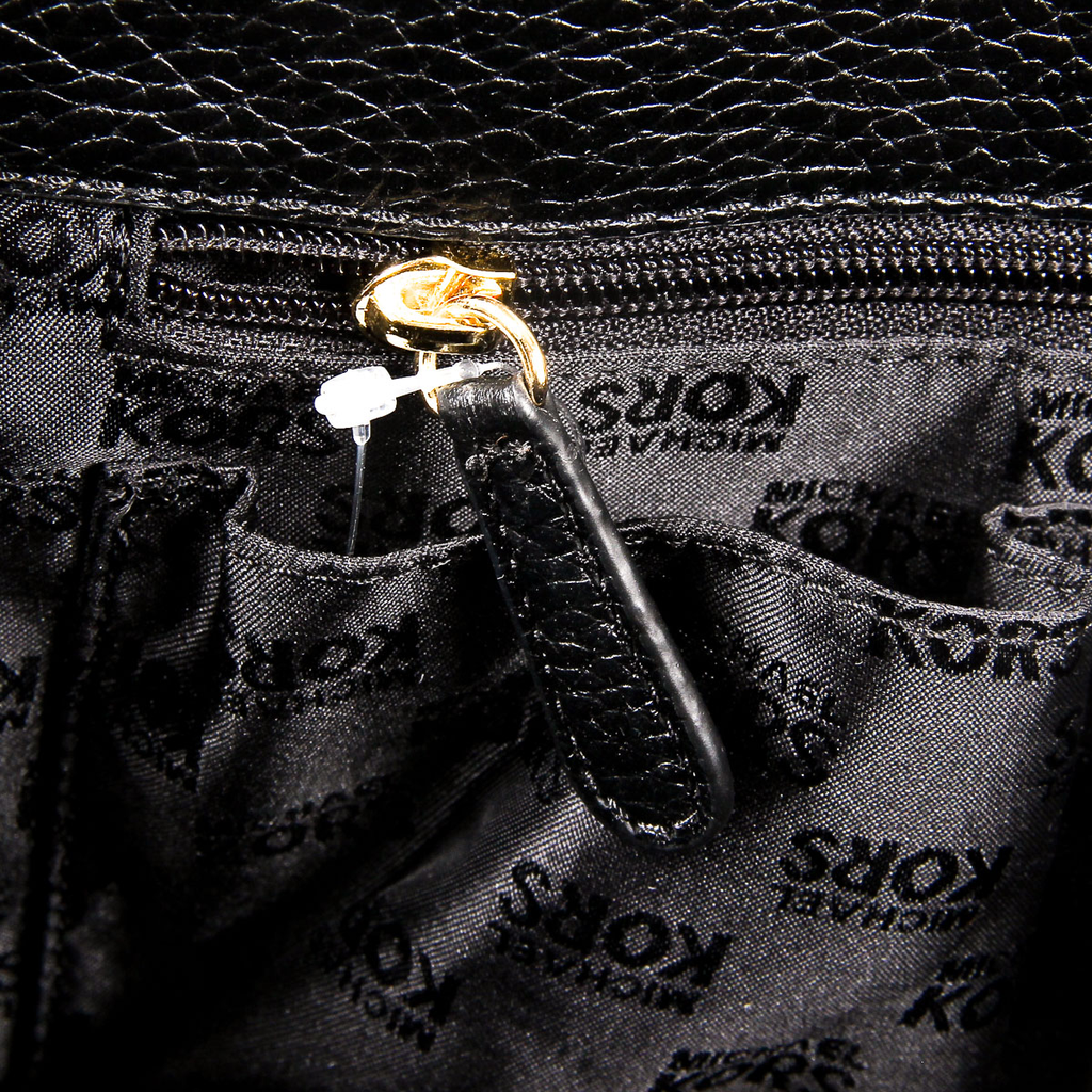 Michael Kors Womens Handbag VANNA 35T7GV3S3L BLACK