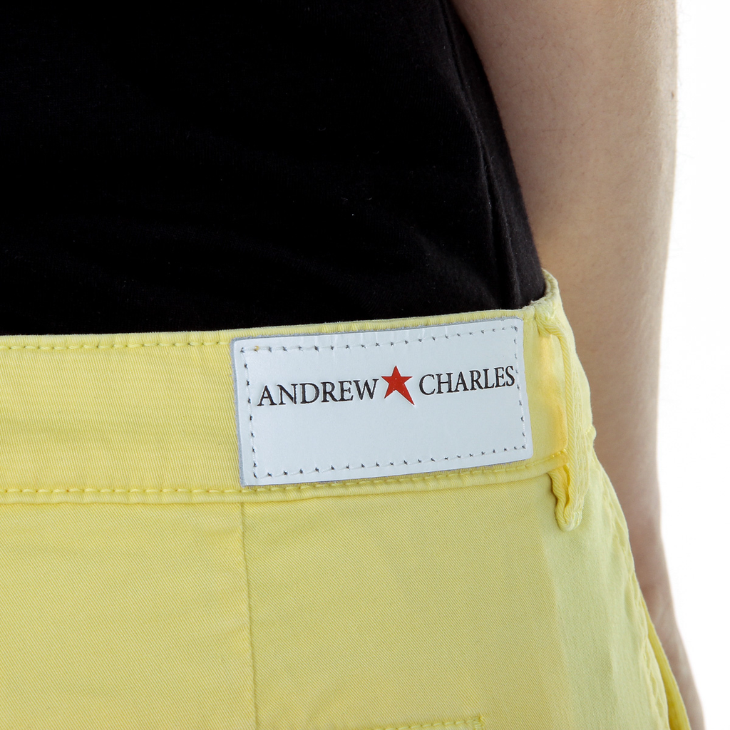 Pantalones cortos Andrew Charles para mujer amarillos SAFIA