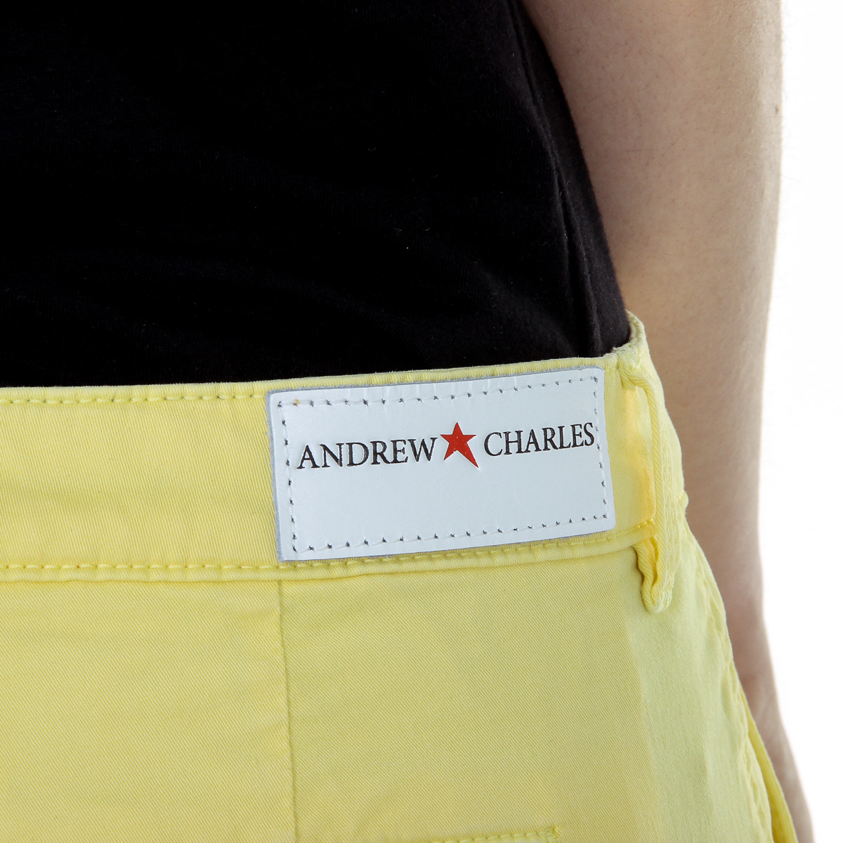 Pantalones cortos Andrew Charles para mujer amarillos SAFIA