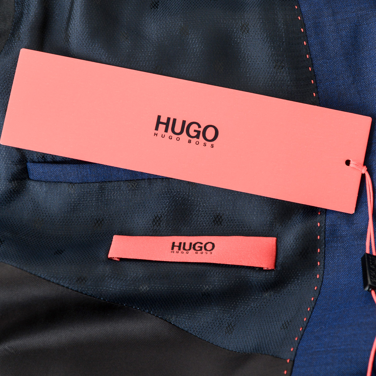 Traje azul de Hugo Boss para hombre: ¡UN GRAN GENIO!