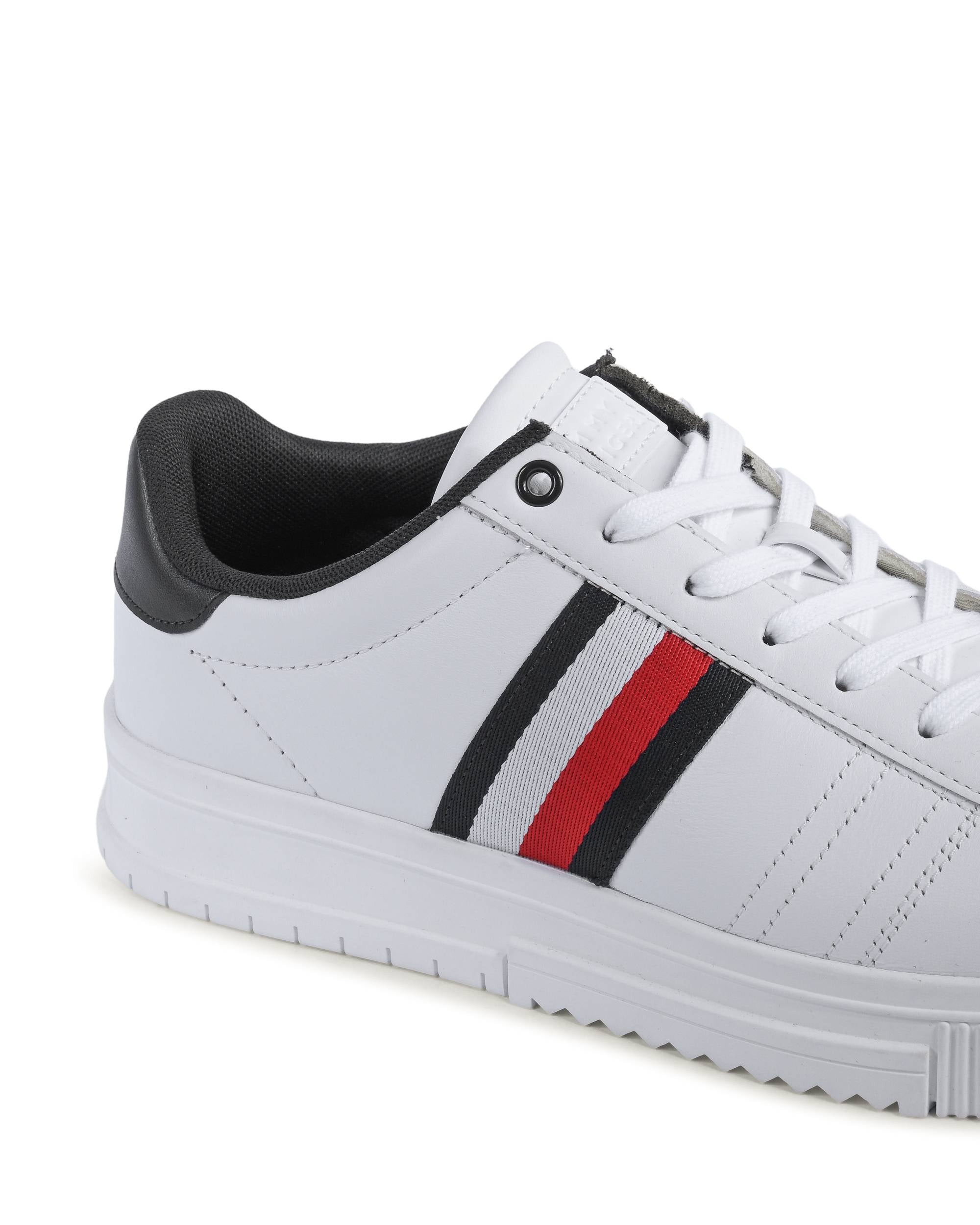 Zapatillas Tommy Hilfiger para hombre blancas FM0FM04706YBS