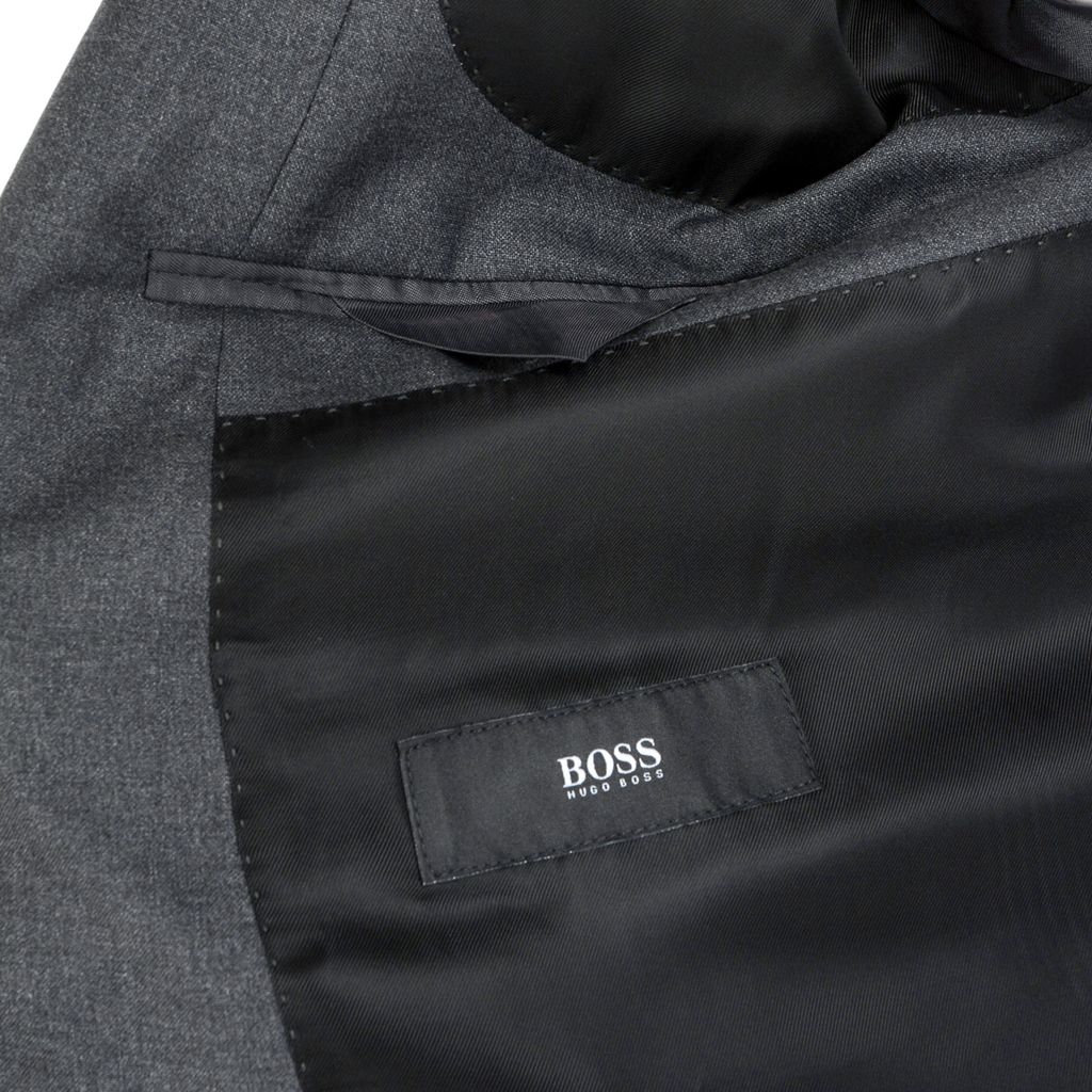 Traje Hugo Boss para hombre gris, ¡UN GRAN GENIO!