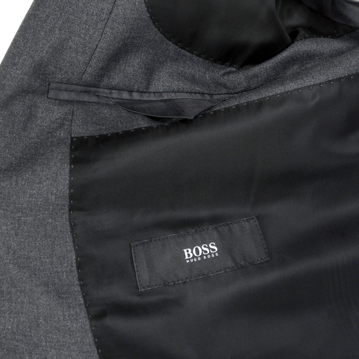Traje Hugo Boss para hombre gris, ¡UN GRAN GENIO!