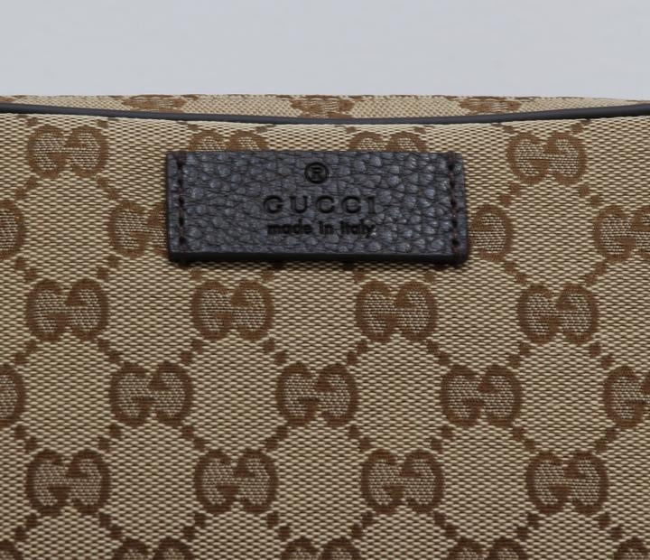 Riñonera Gucci en color beige y marrón
