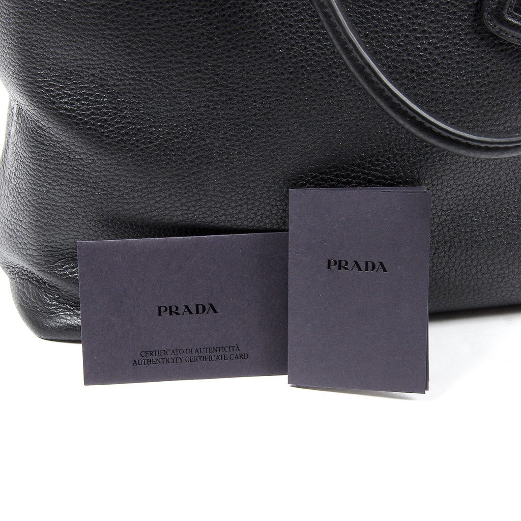 Bolso shopper Prada Vitello Phenix de piel negro
