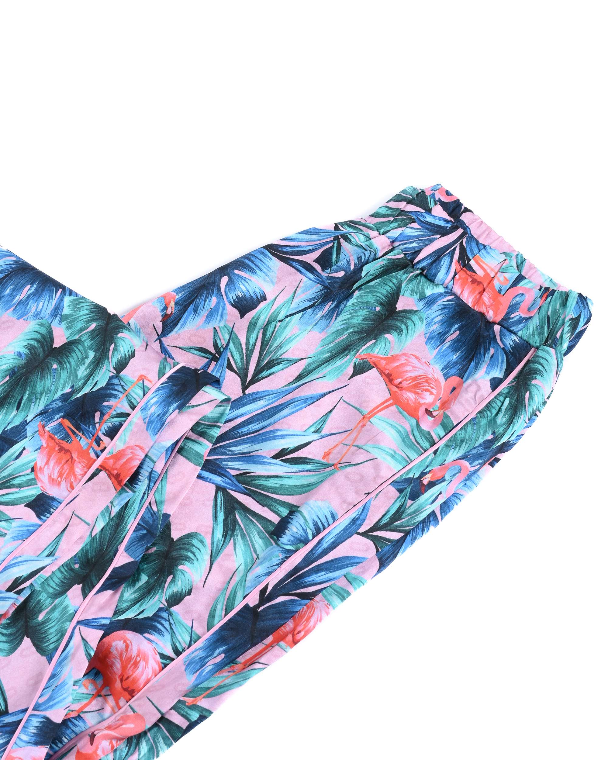 Pijama de seda con flamencos
