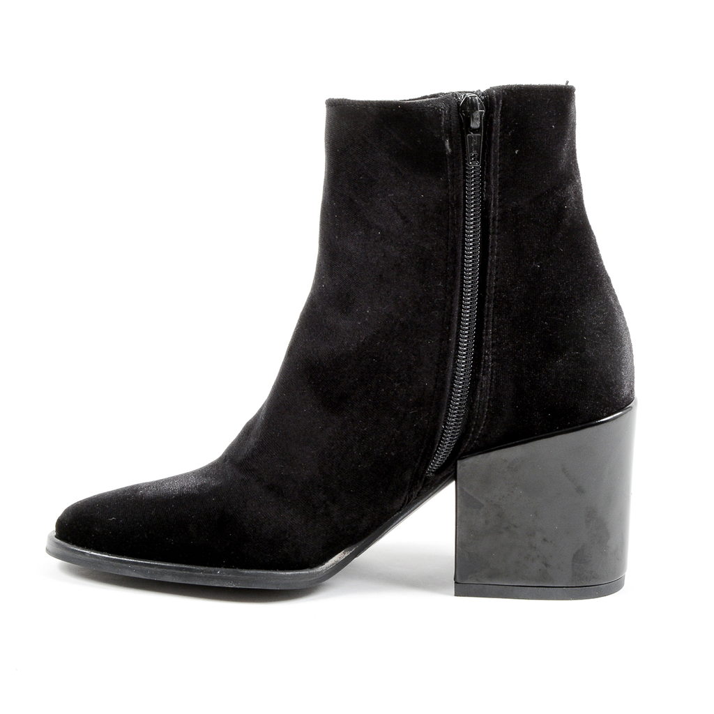 Andrew Charles Womens Heeled Ankle Boot Black CHARLIZE