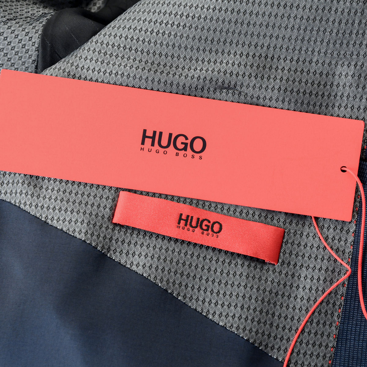 Traje azul de Hugo Boss para hombre: ¡UN GRAN GENIO!