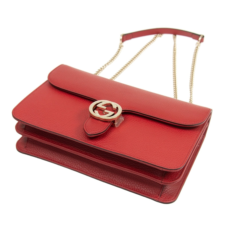 Bolso Gucci de piel entrelazada con cadena roja