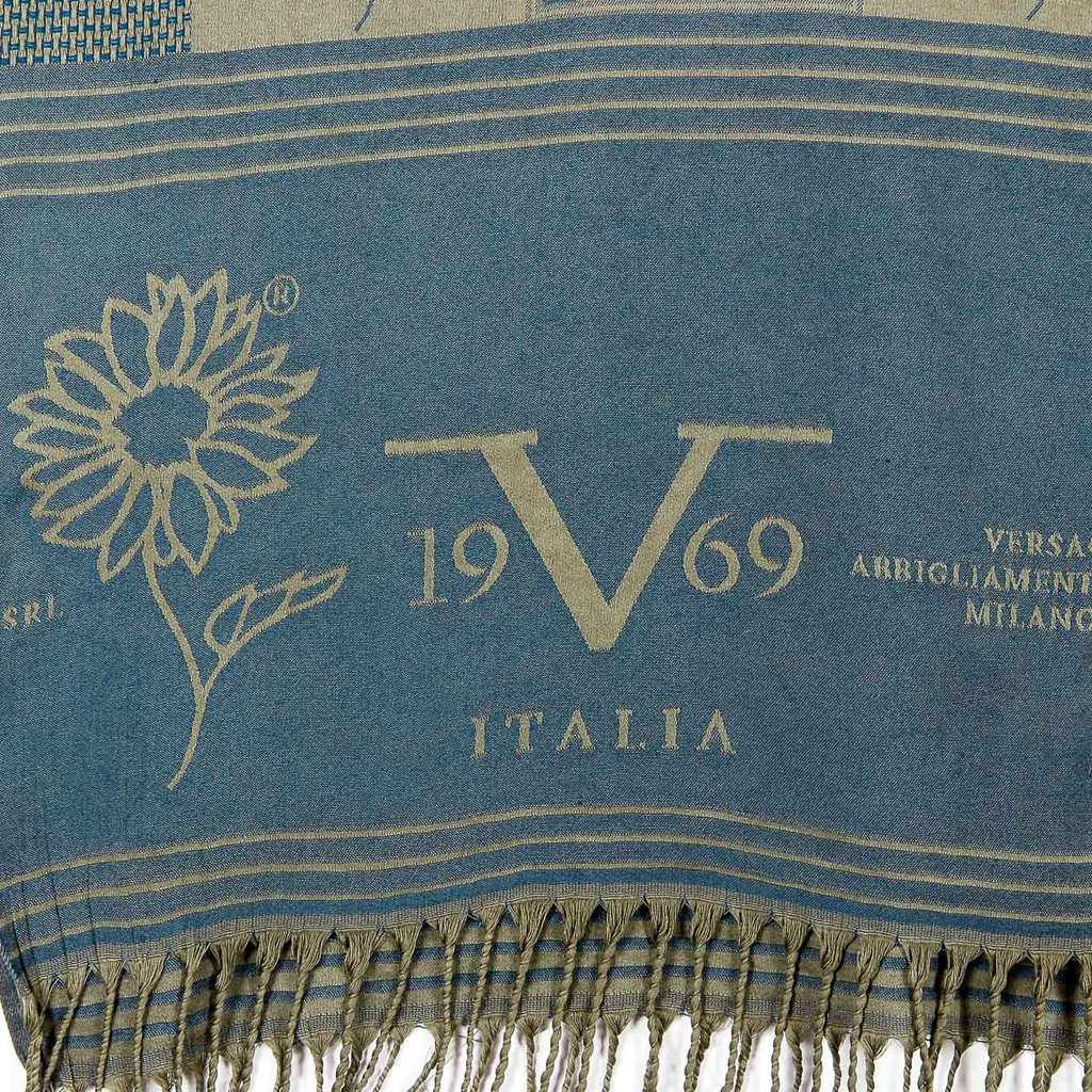 Bufanda de mujer V 1969 Italia