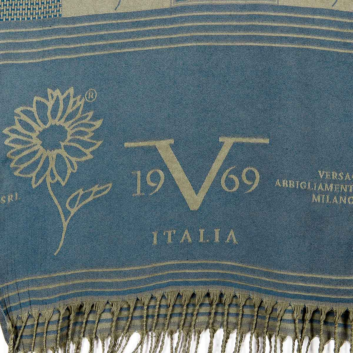 Bufanda de mujer V 1969 Italia