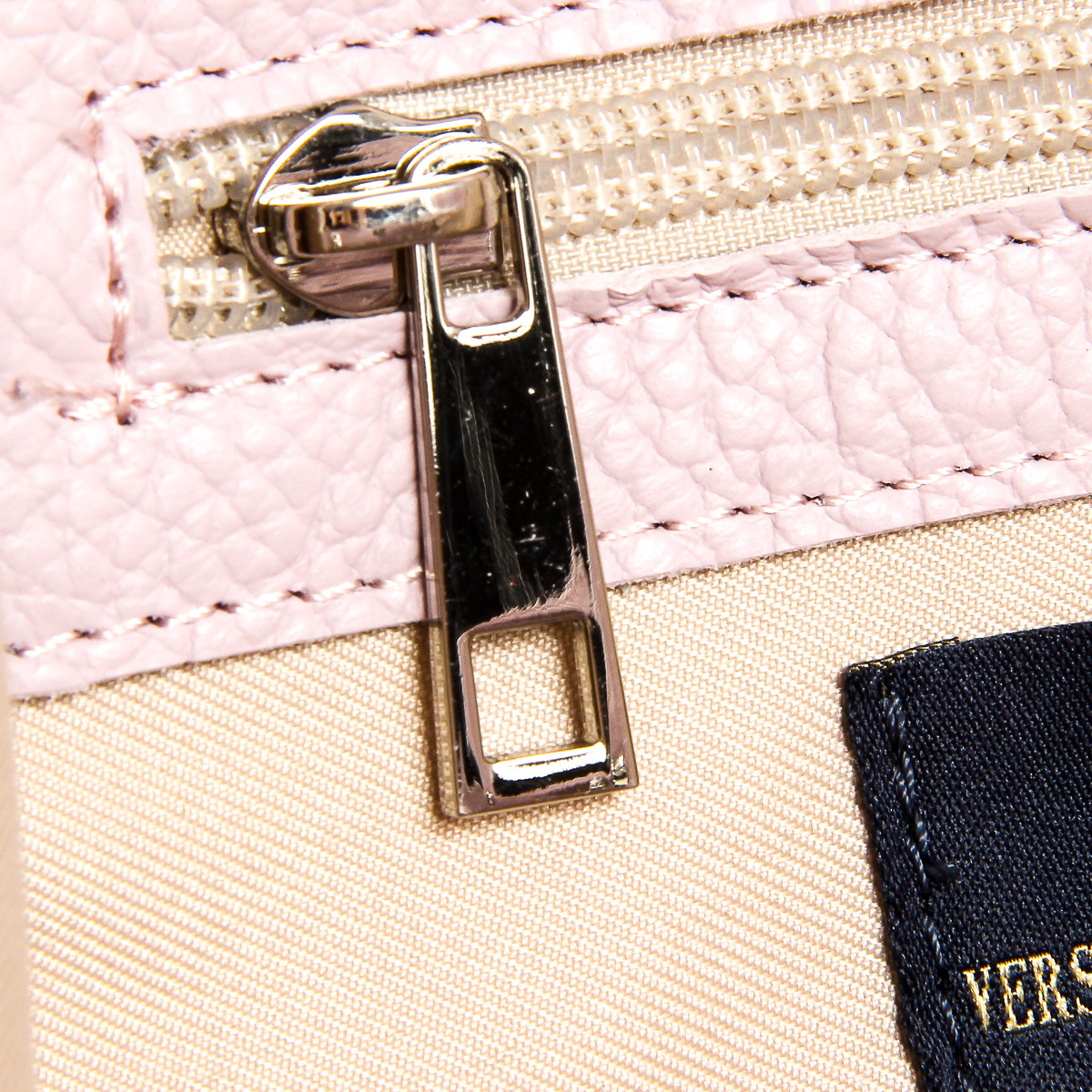 V 1969 Italia Womens Handbag Pink ZURIGO