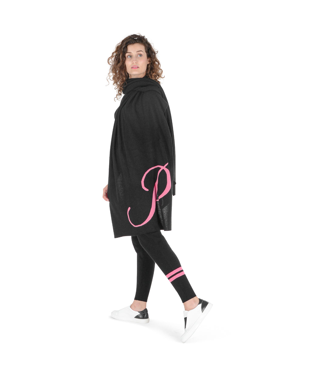 Bufanda con monograma de Dee Ocleppo DEAN VILLAGE BLACK P