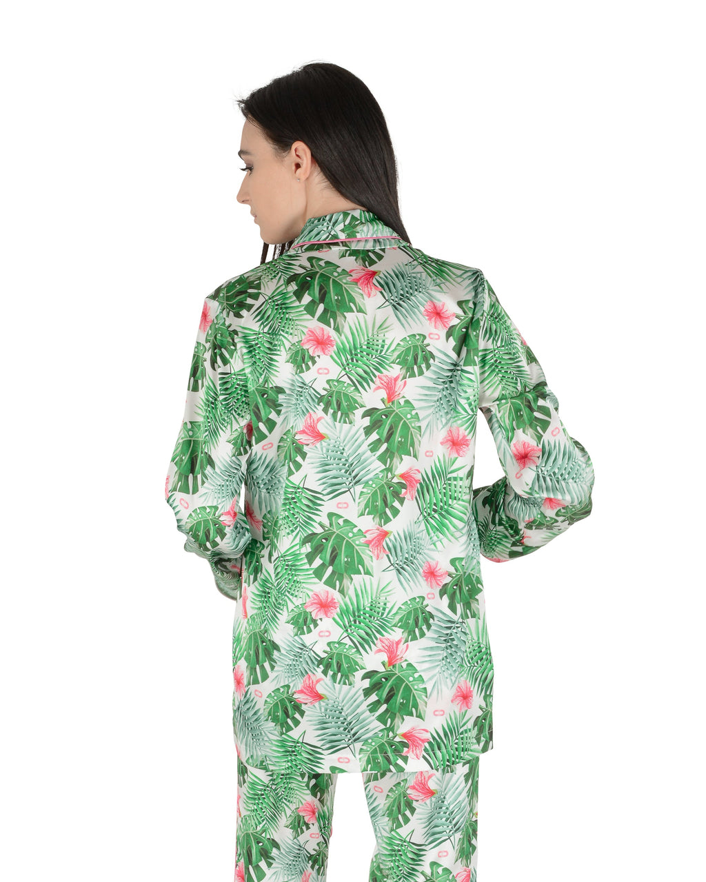 Pijama con estampado de palmeras