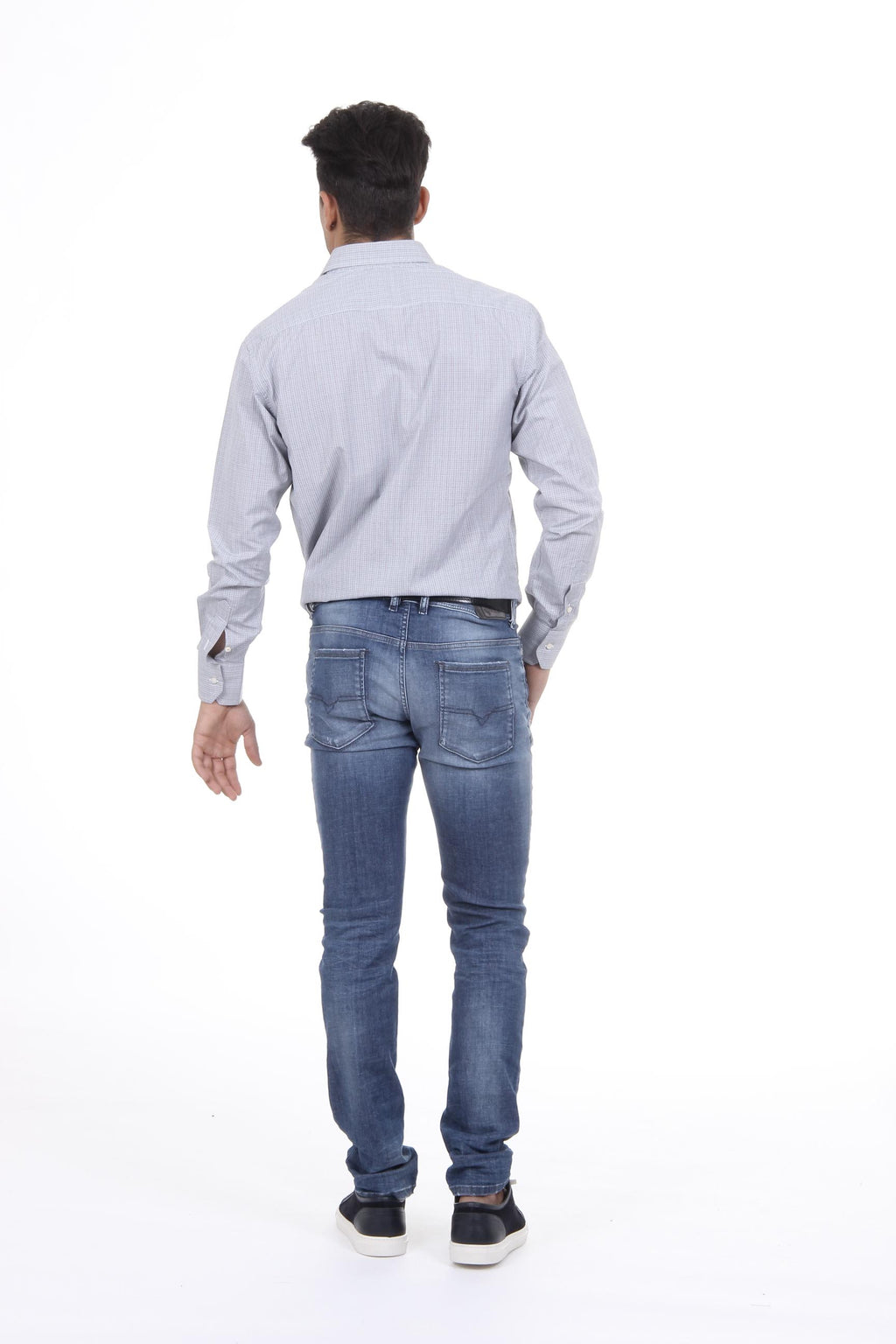 Camisa clásica moderna de corte italiano para hombre V 1969, talla 377, 209