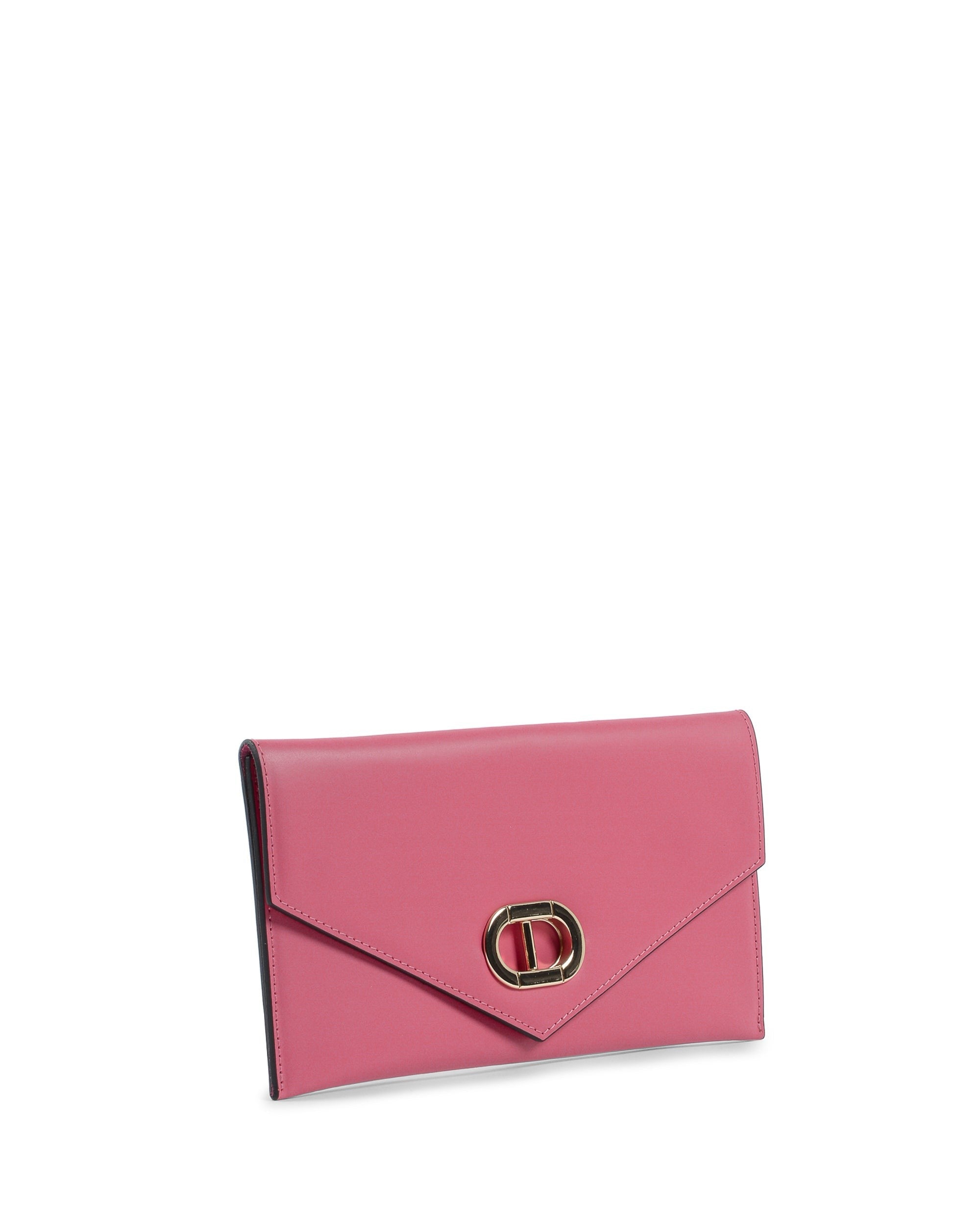 Clutch tipo sobre de piel color fucsia