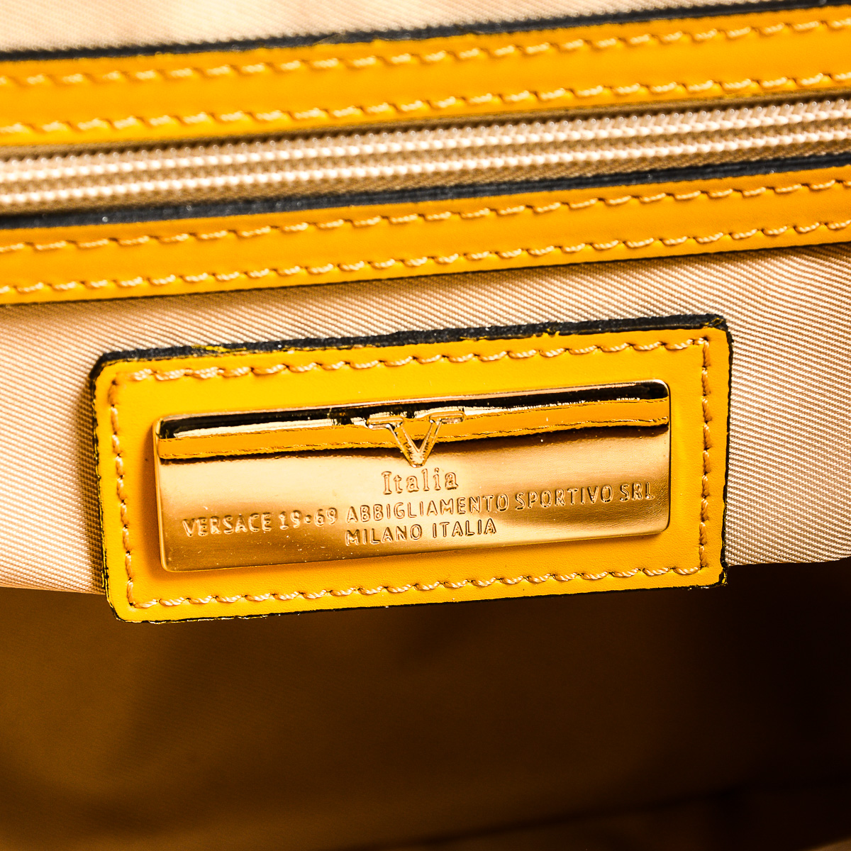 V 1969 Italia Womens Handbag Yellow CRETA