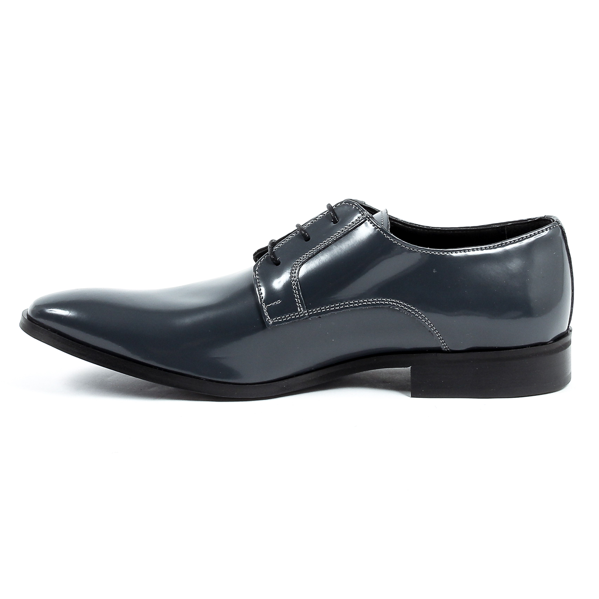 V 1969 Italia Mens Classic Shoe