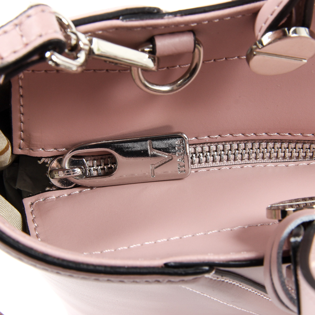 Bolso de mano para mujer V 1969 Italia