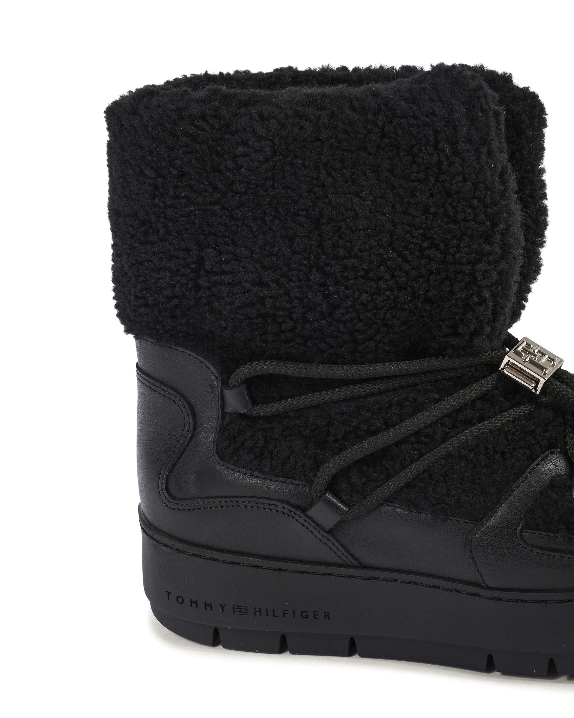 Botas Tommy Hilfiger para mujer NEGRAS FW0FW07505BDS