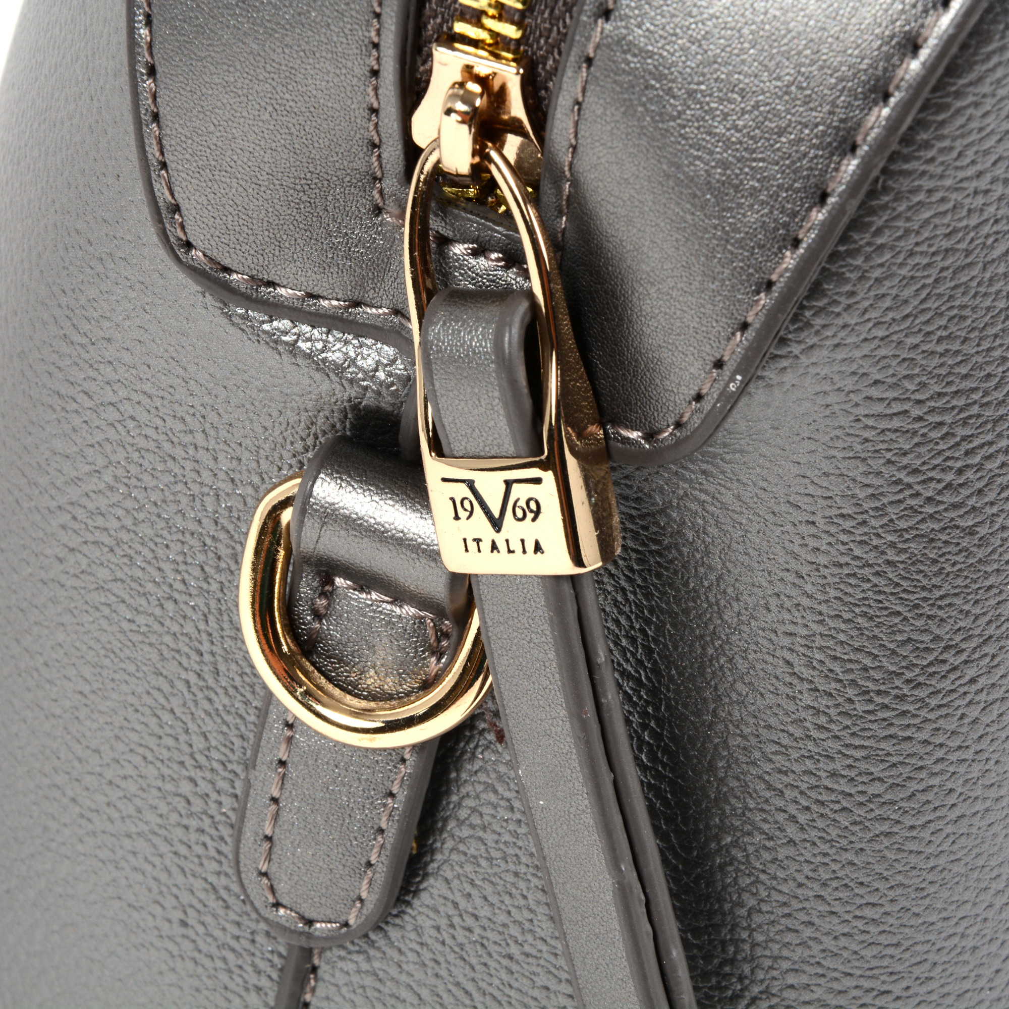 V 1969 Italia Womens Handbag Silver TALLIN