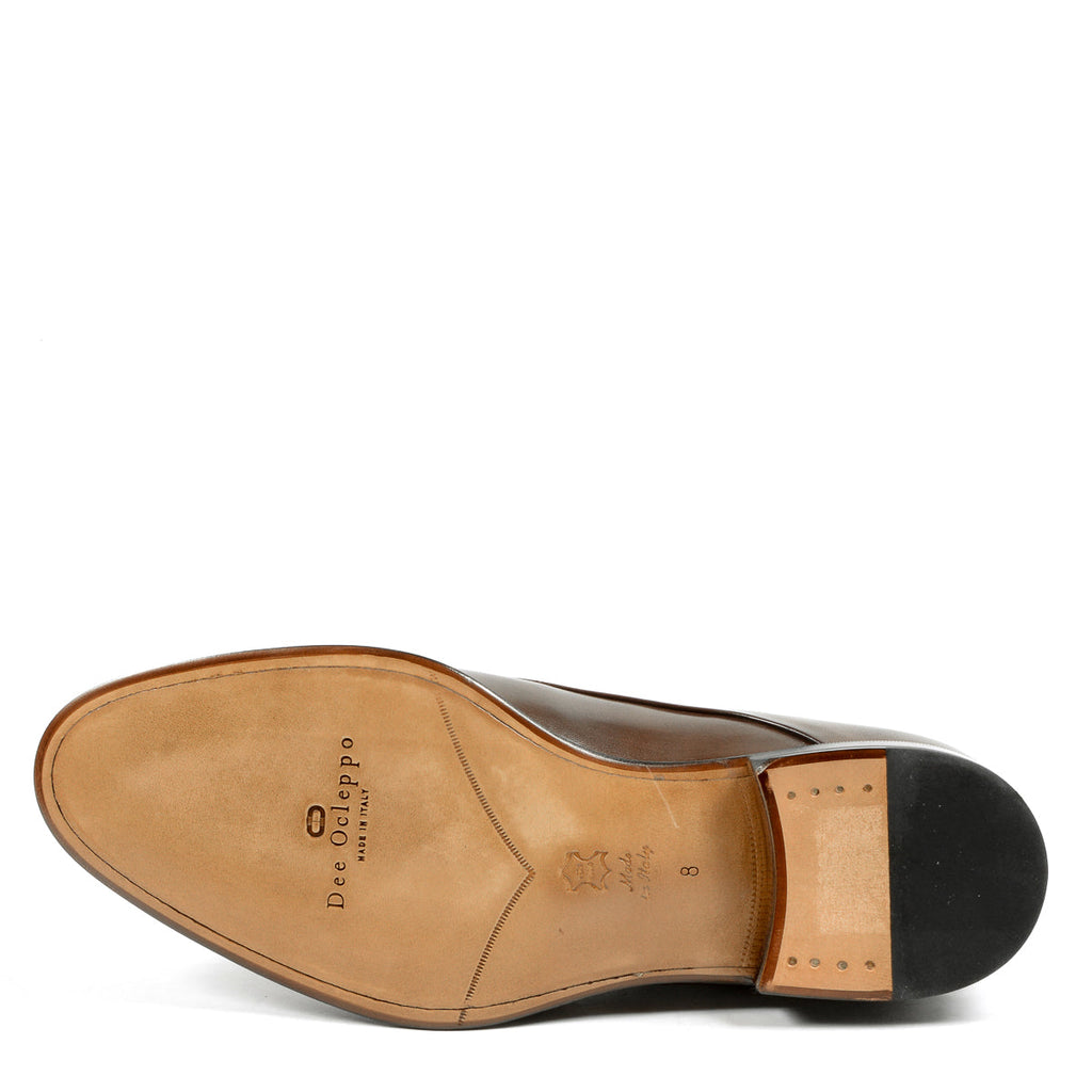 Zapato con correa de monje noble