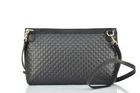 Bolso de mano y bandolera de piel Gucci Guccissima en color negro
