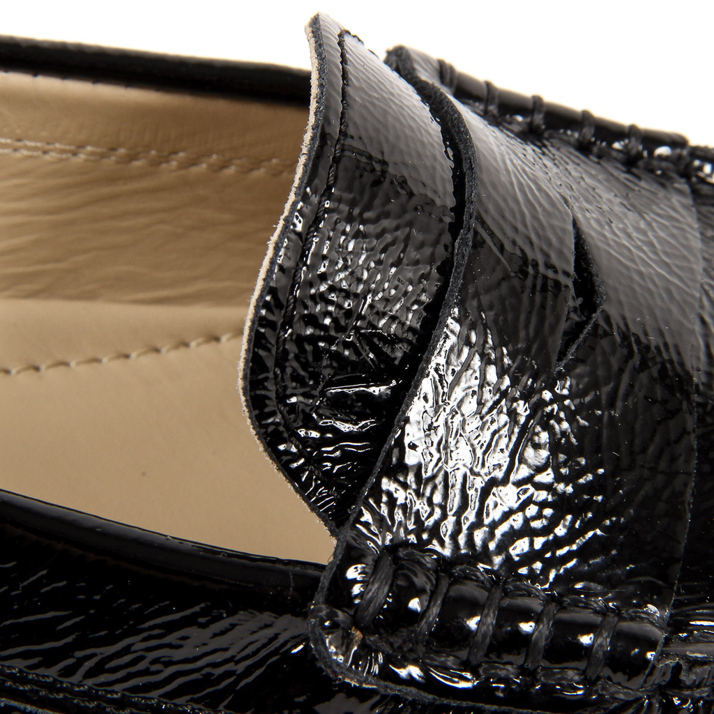 V 1969 Italia Womens Loafer Black AMALFI
