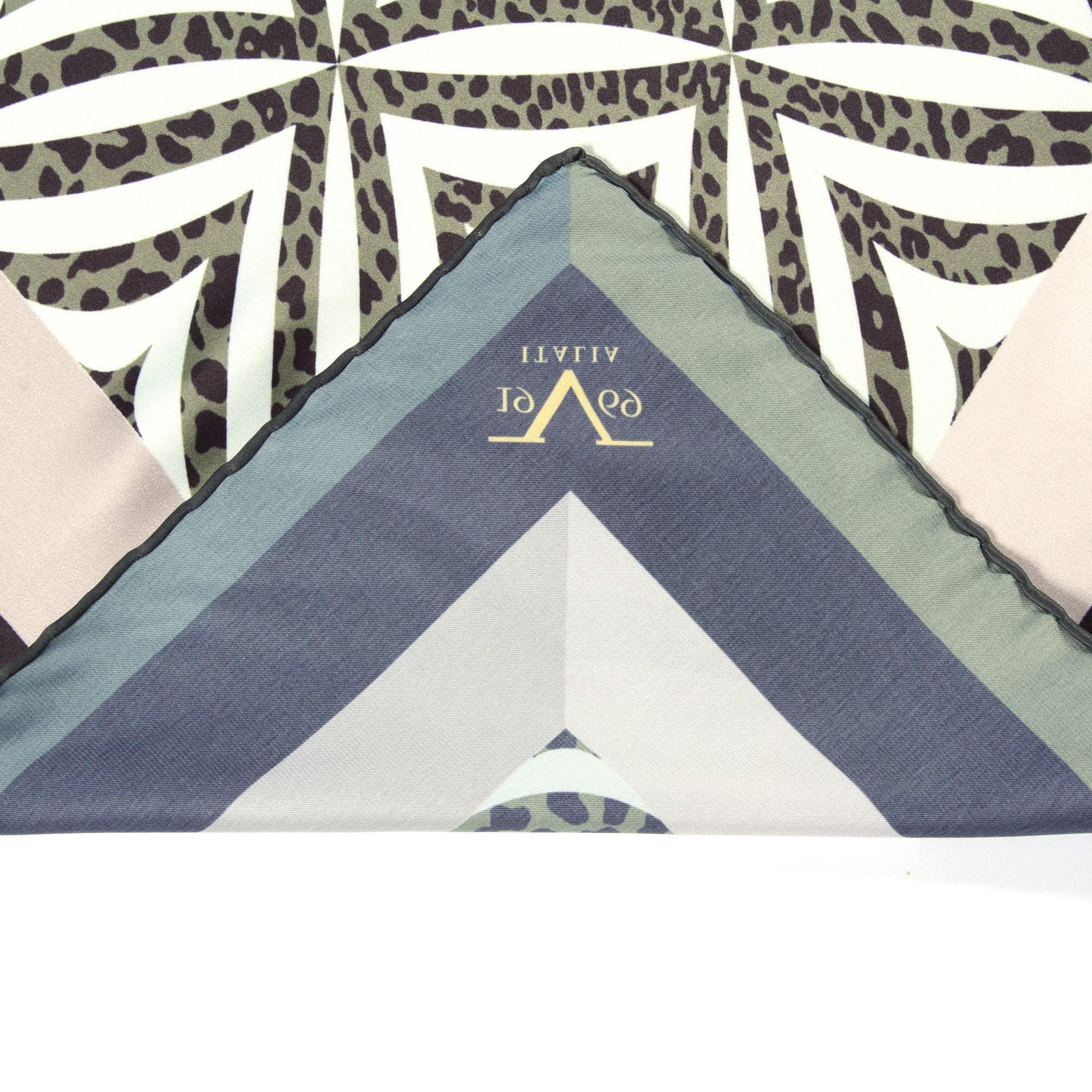 V 1969 Italia Womens Foulard Multicolor VIOLET