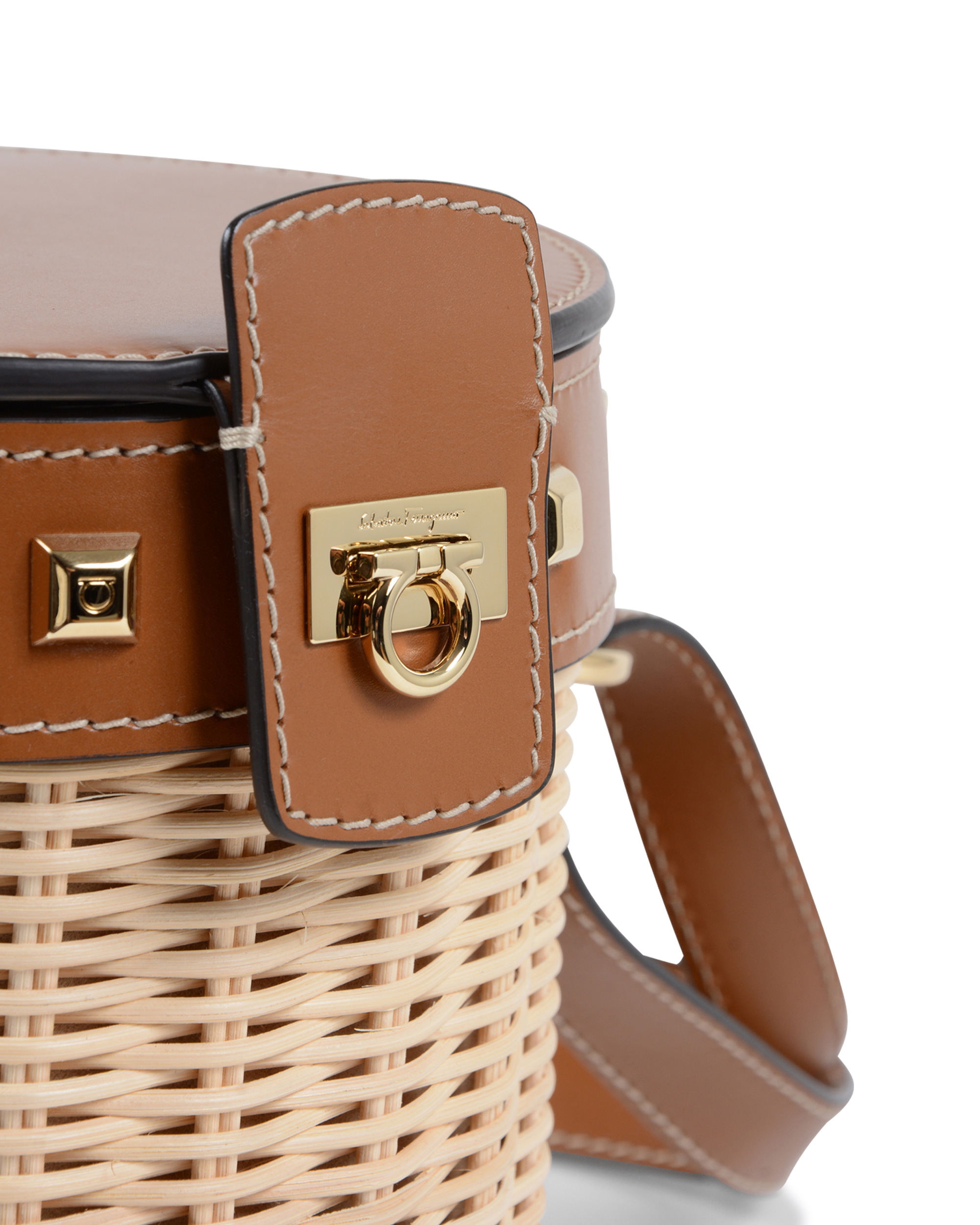 Bolso de hombro para mujer Salvatore Ferragamo 22D159 684013