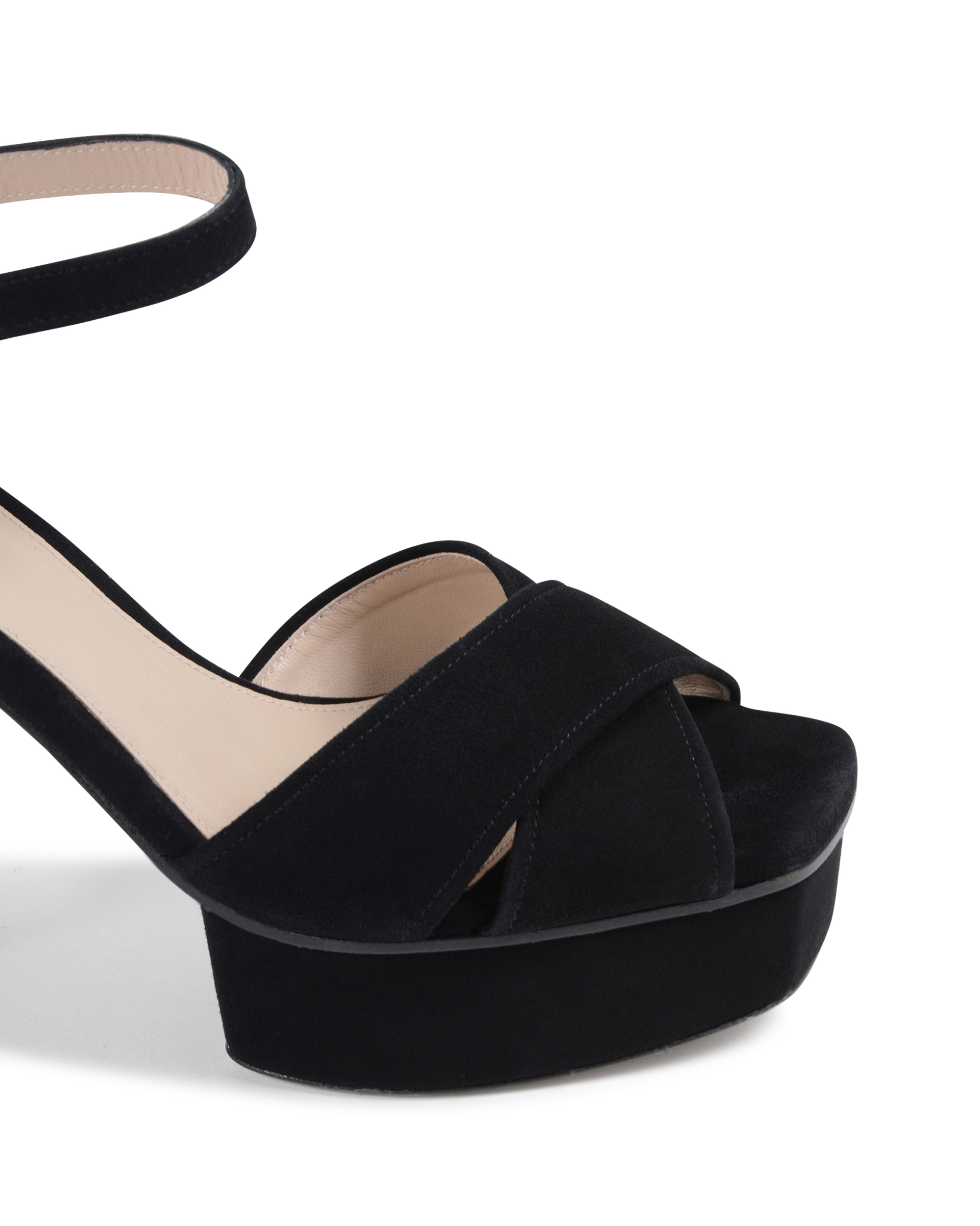 Stuart Weitzman Sandalia para mujer negra EXPUESTA