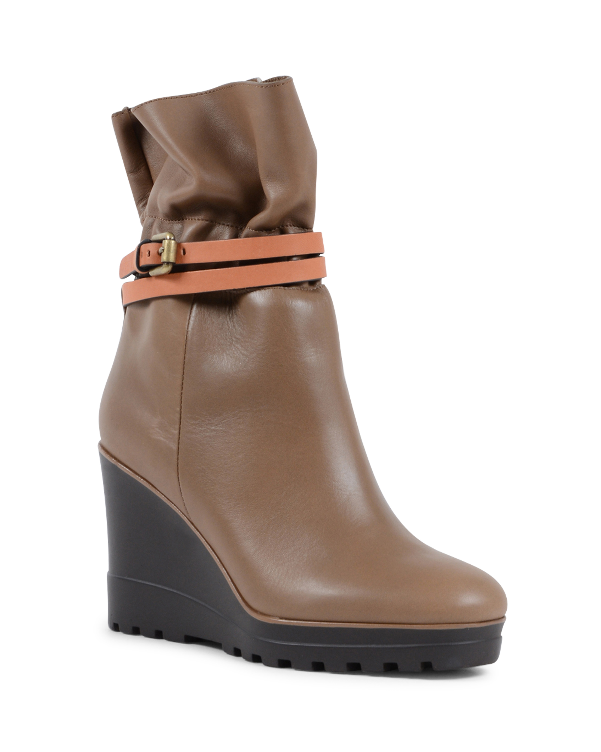 ChloÃ¨ Womens Short Boot Green SB31111A 415 KAKY