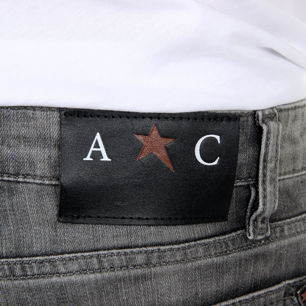 Vaqueros Andrew Charles para hombre, gris, enero