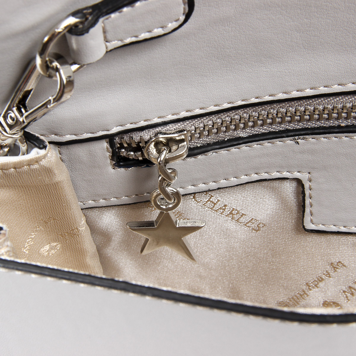 Bolso de mano para mujer Andrew Charles gris claro PAIGE