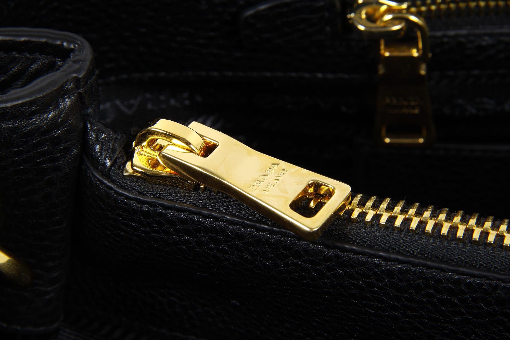 Bolso de compras Prada BN2794 Nero Vitello Daino