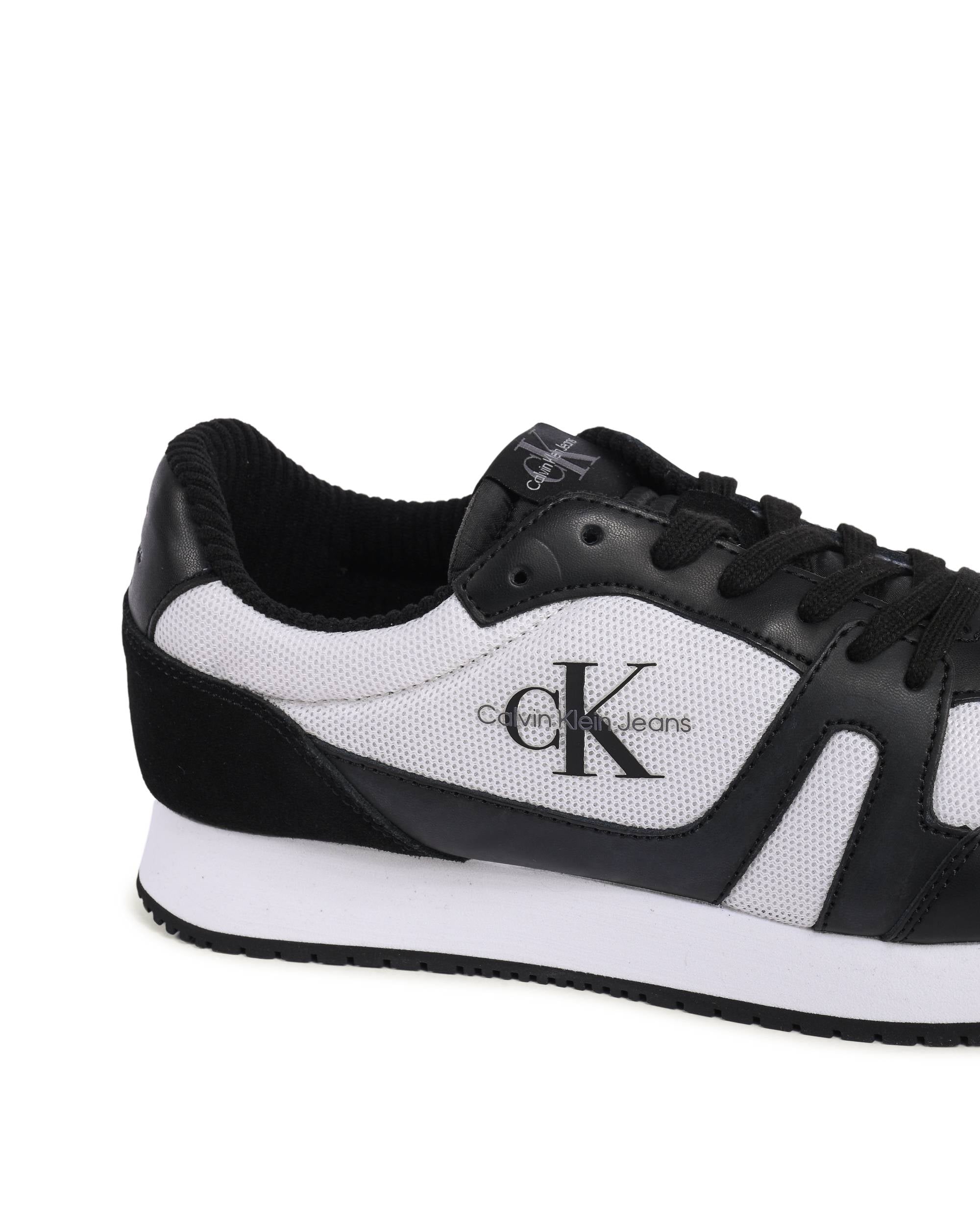 Zapatillas Calvin Klein para hombre negras YM0YM0081600W